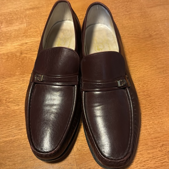 Brown Florsheim  dress loafer in size 13D. - Picture 2 of 7